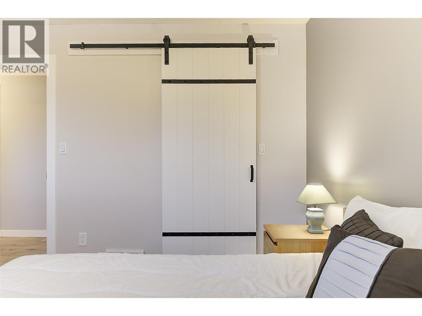  1631 Gillard Drive, Kelowna