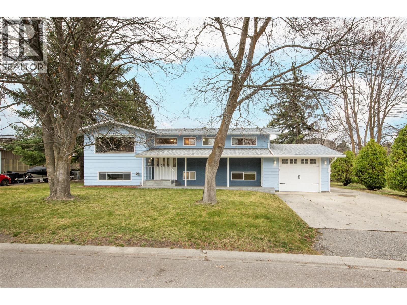  1631 Gillard Drive, Kelowna