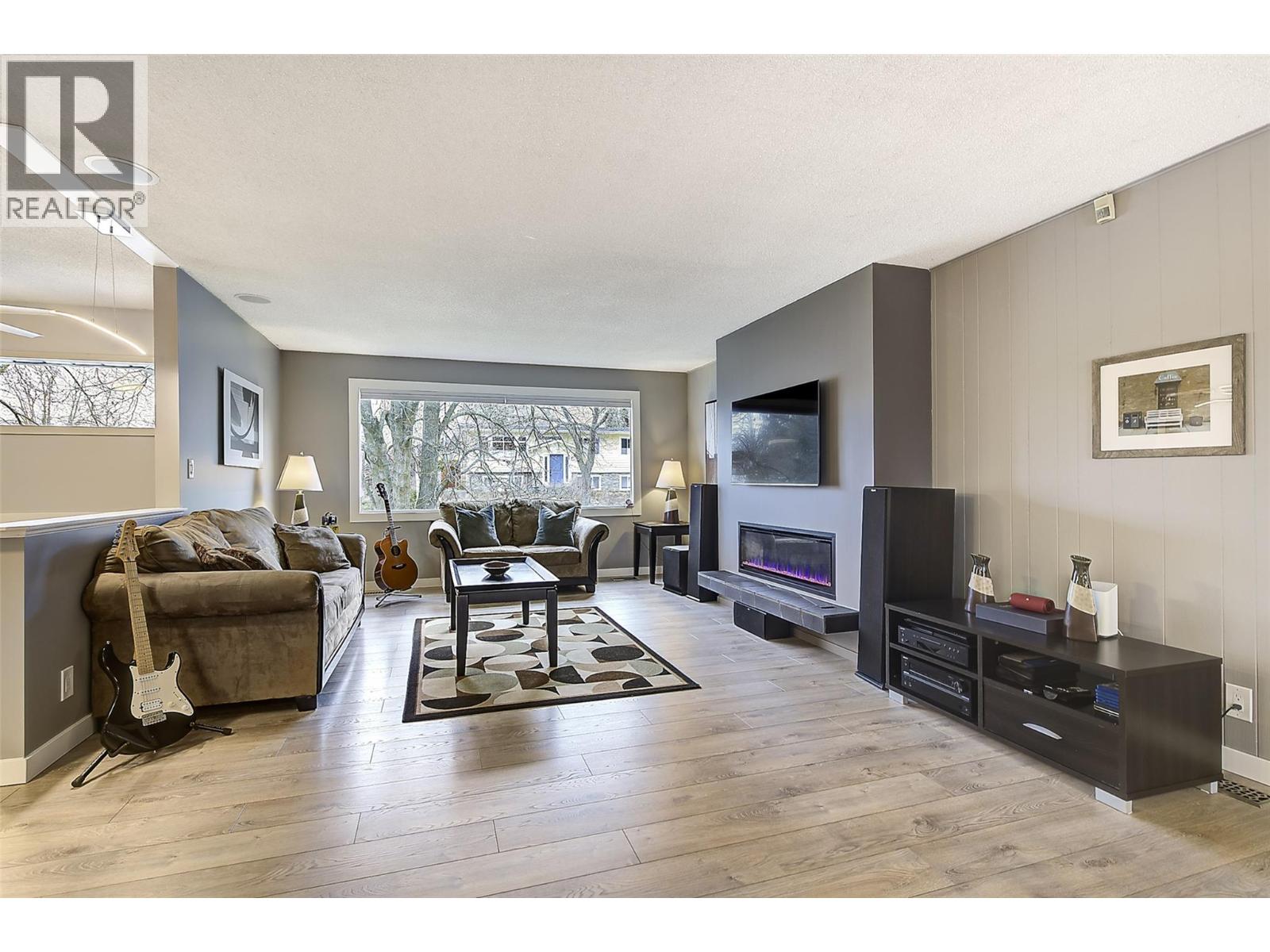 1631 Gillard Drive - 6