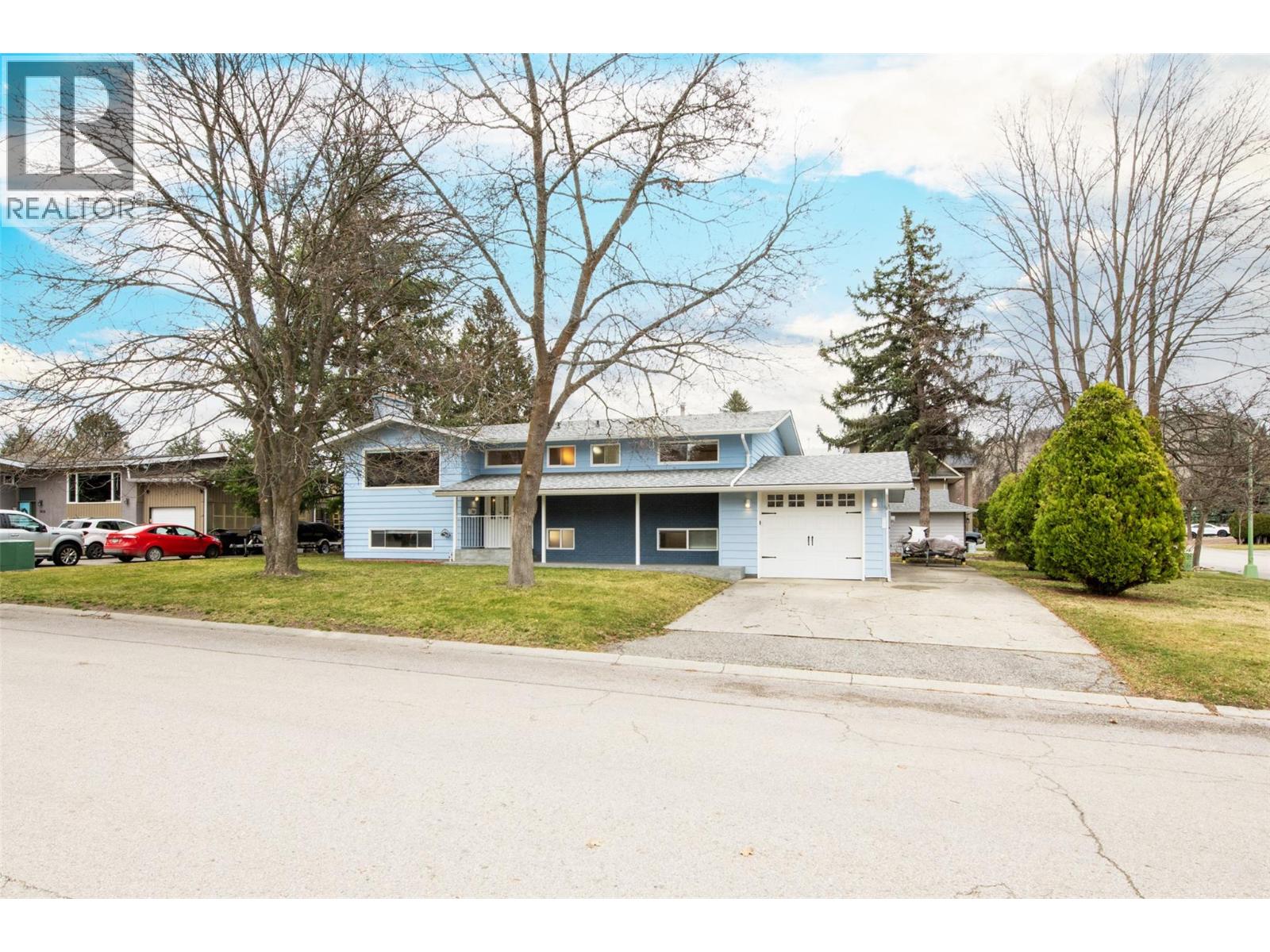  1631 Gillard Drive, Kelowna