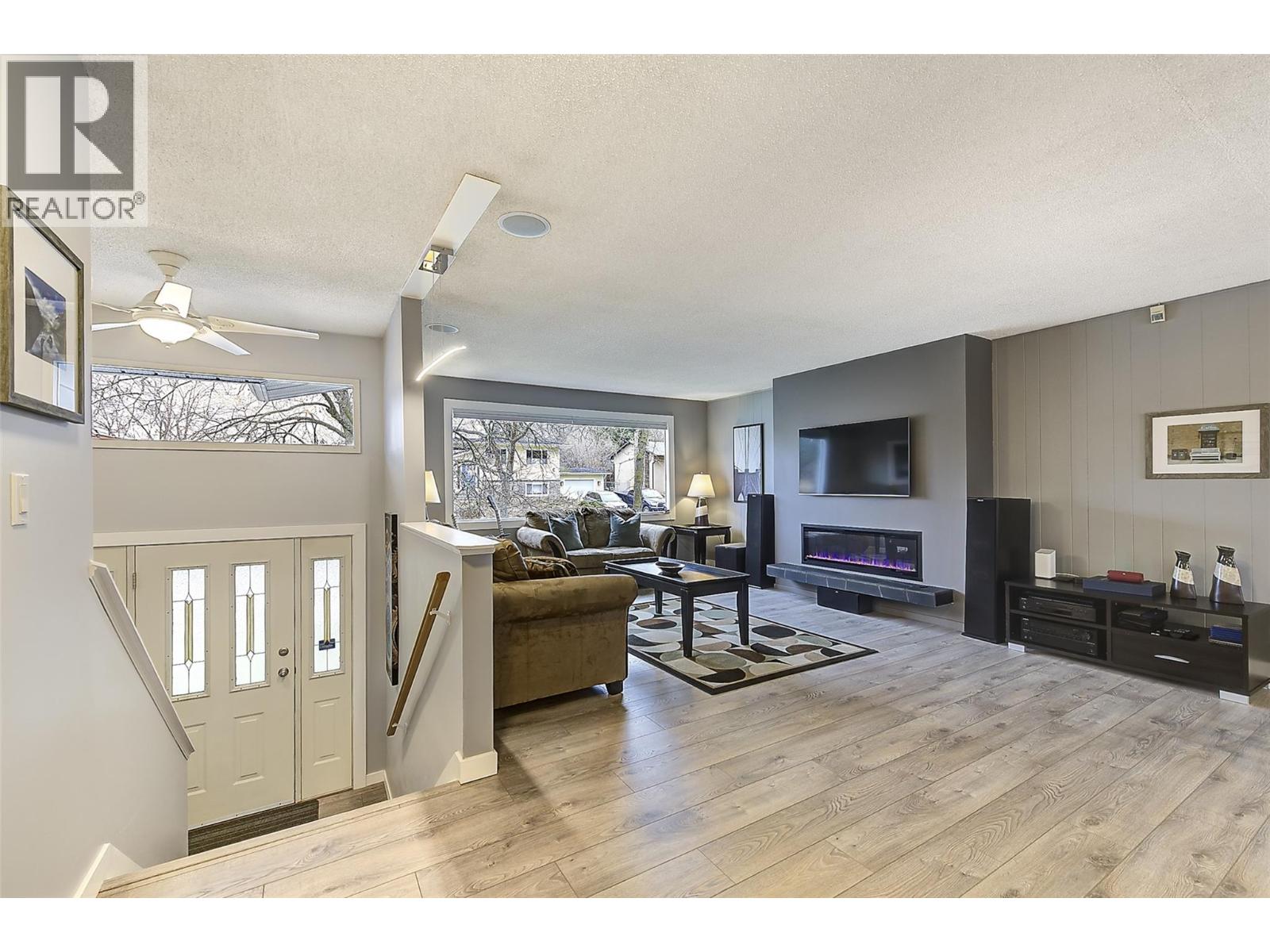  1631 Gillard Drive, Kelowna
