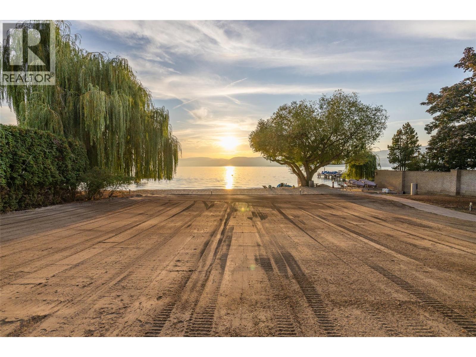 4614 Fuller Road, Kelowna