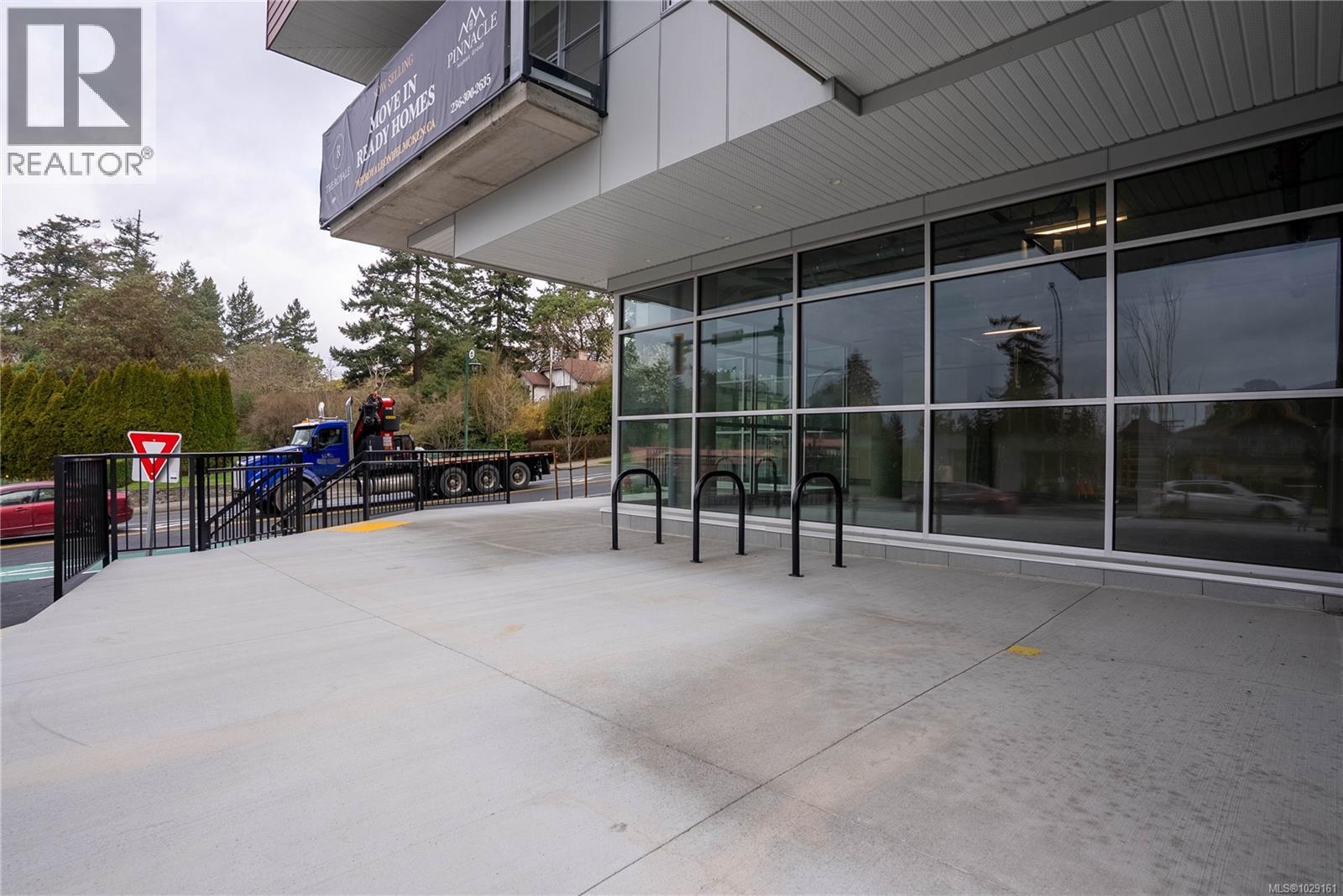 101 258 Helmcken Road, View Royal