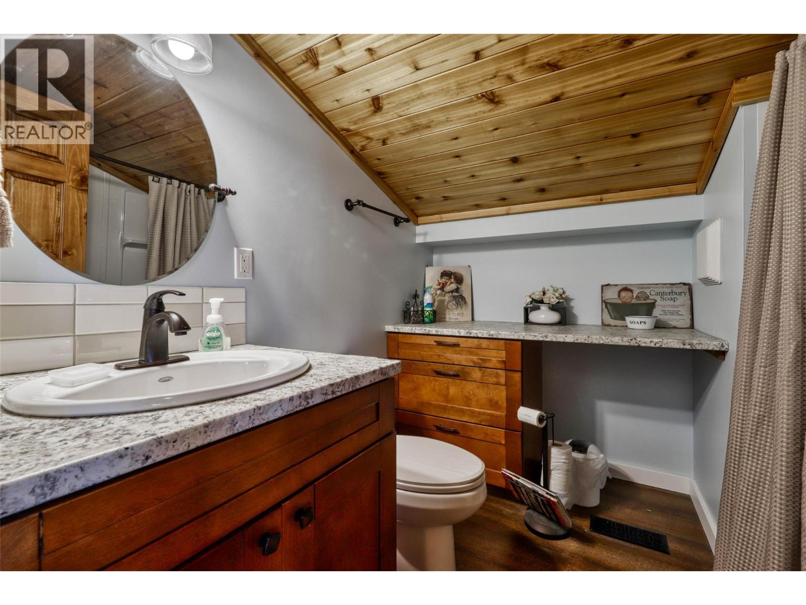  2770 Perris Road, Blind Bay