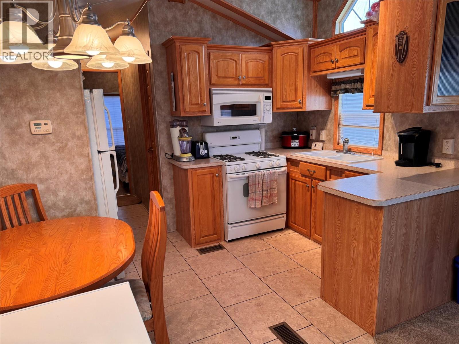 1835 Bakery Frontage Road Unit# 125 & 126, Christina Lake