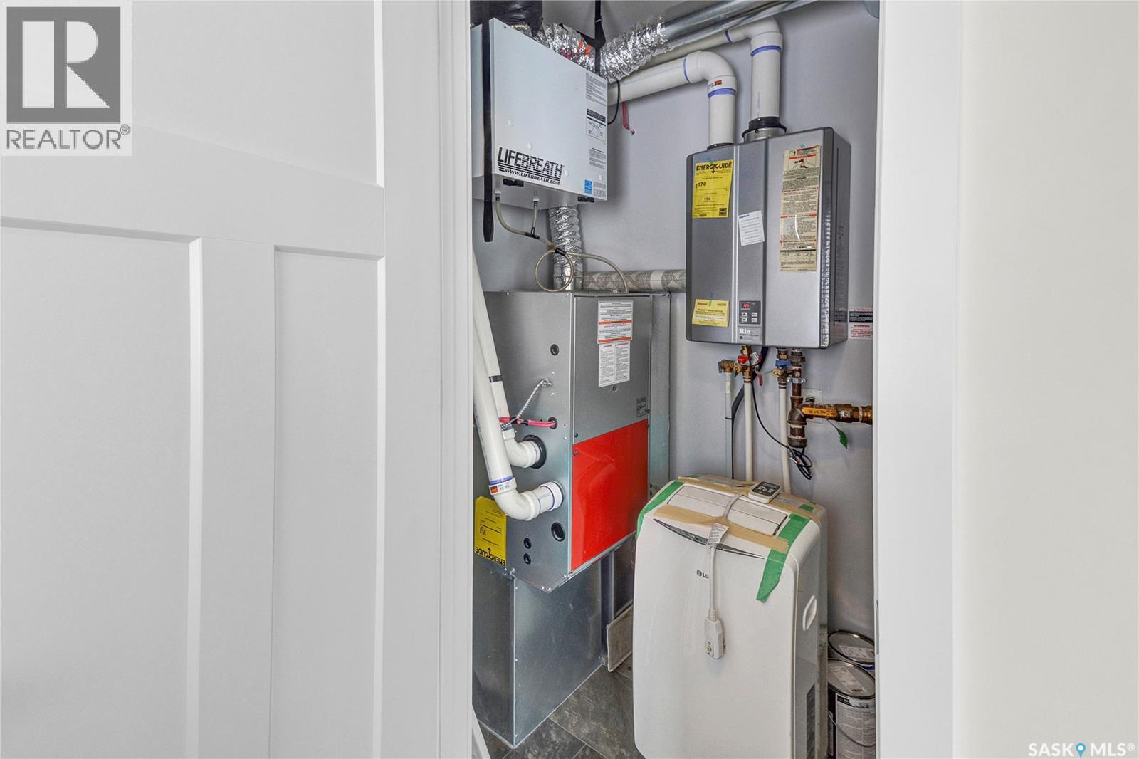 Single Family House Low rise for Sale in   Akhtar BEND Saskatoon 