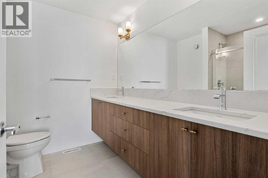 Single Family House for Sale in    Avenue SW West Springs Calgary 