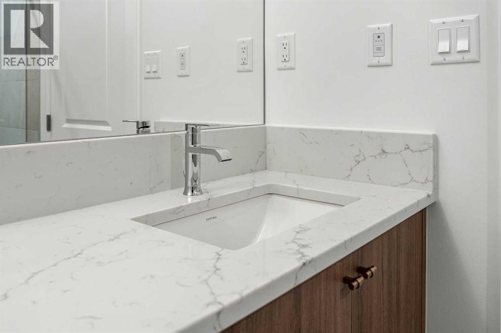 Single Family House for Sale in    Avenue SW West Springs Calgary 