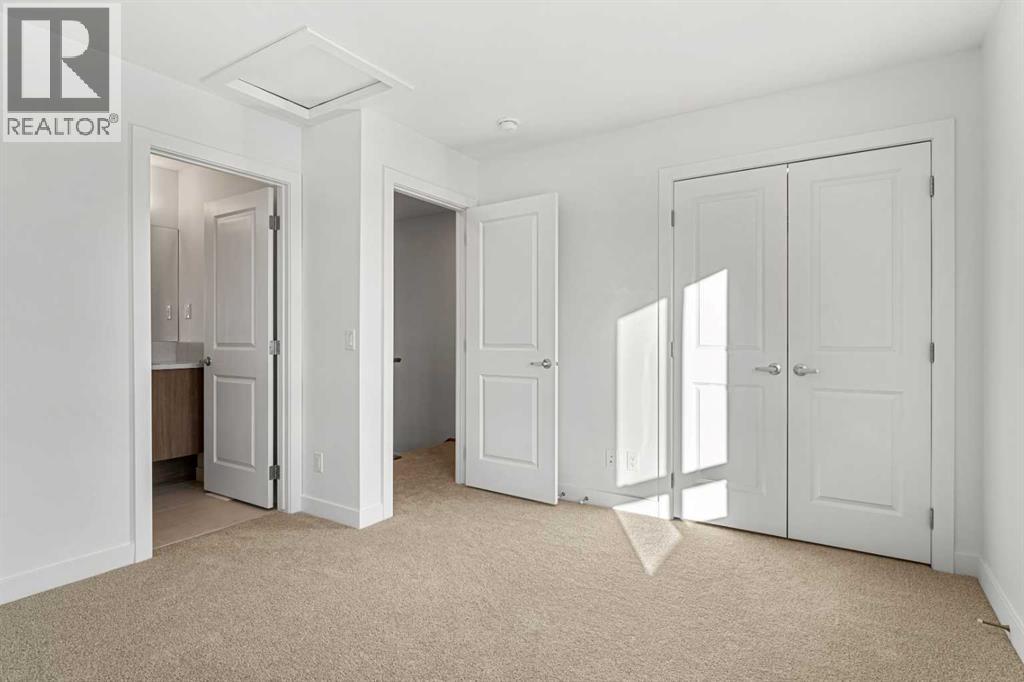 Single Family House for Sale in    Avenue SW West Springs Calgary 