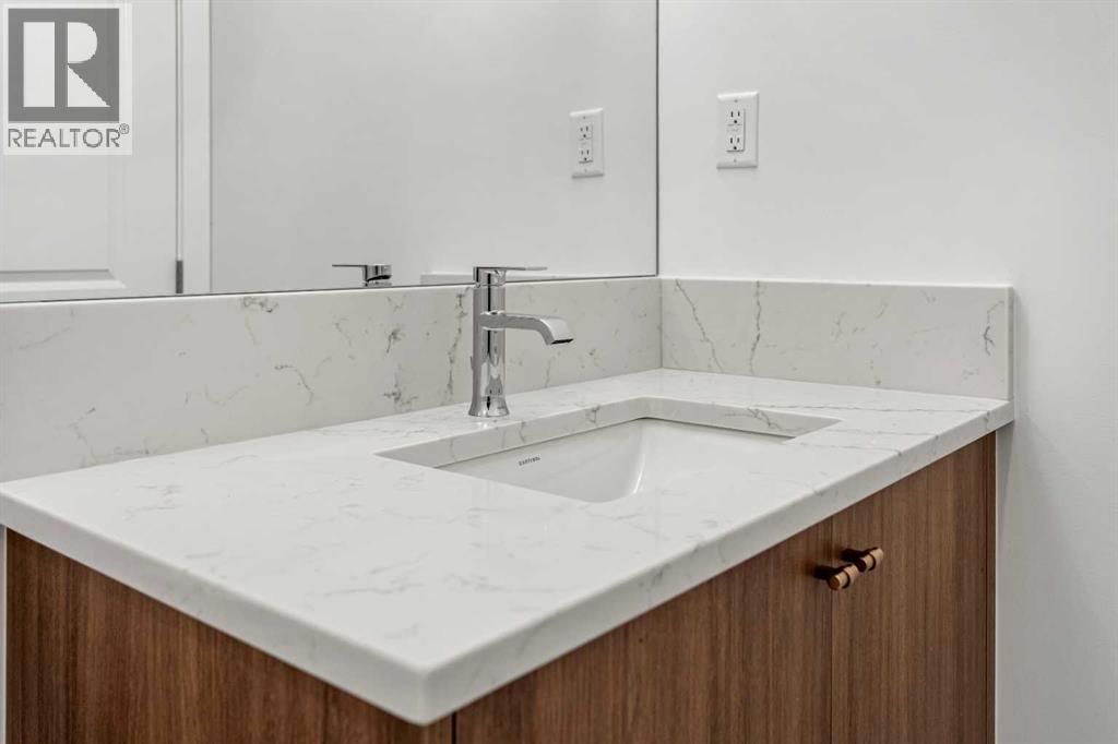 Single Family House for Sale in    Avenue SW West Springs Calgary 