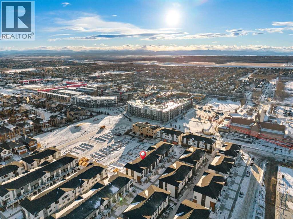 Single Family House for Sale in    Avenue SW West Springs Calgary 