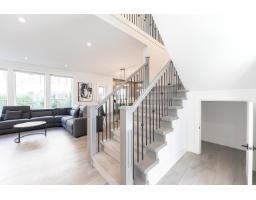 16755 16a Avenue, Surrey, BC V3Z0B4 Photo 17