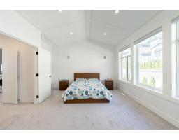 16755 16a Avenue, Surrey, BC V3Z0B4 Photo 22