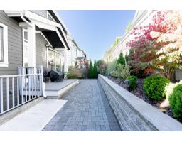 16755 16a Avenue, Surrey, BC V3Z0B4 Photo 39