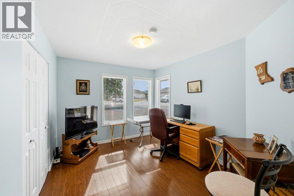 6756 Mountainview Drive, Oliver