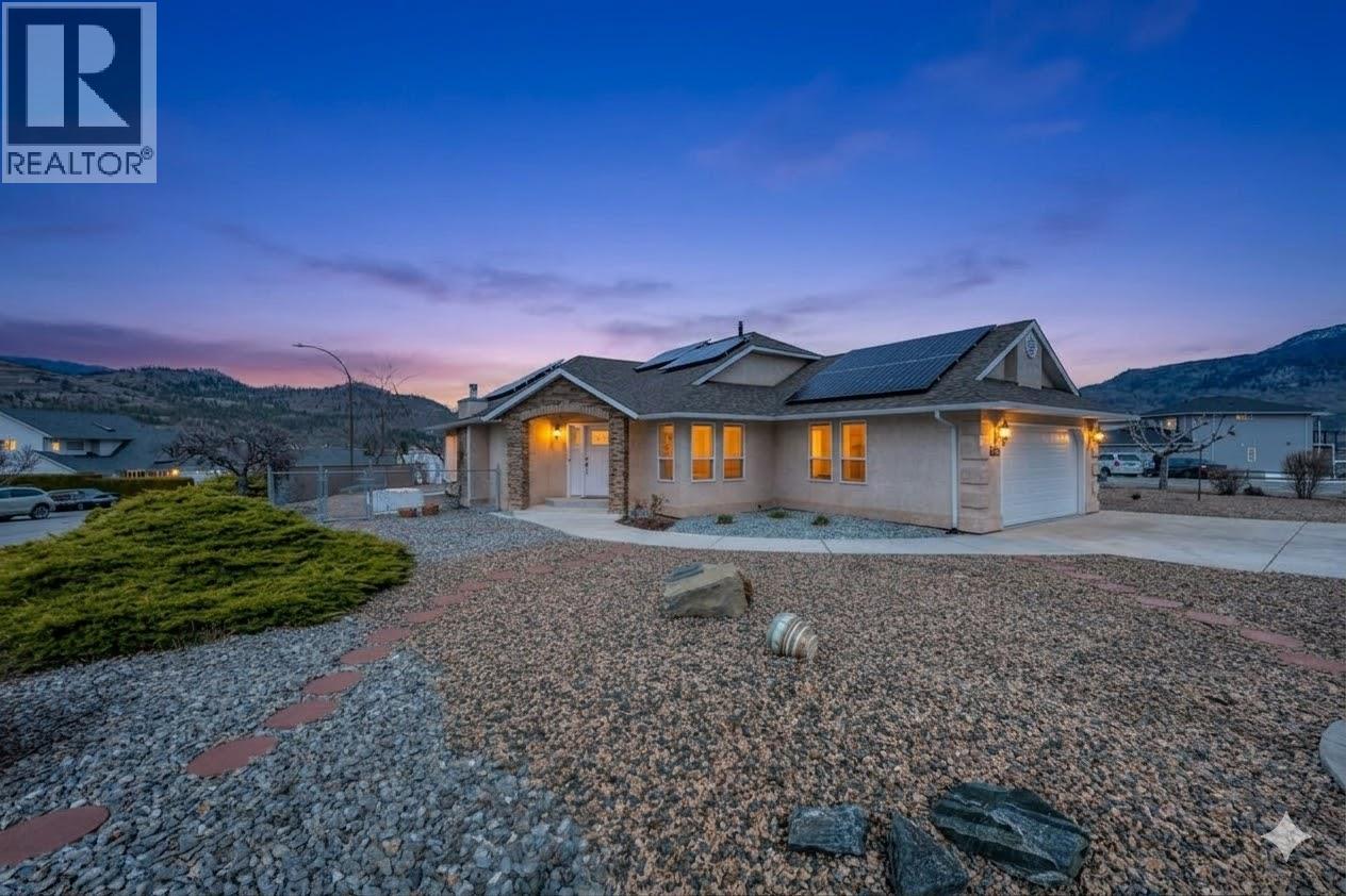 6756 Mountainview Drive, Oliver