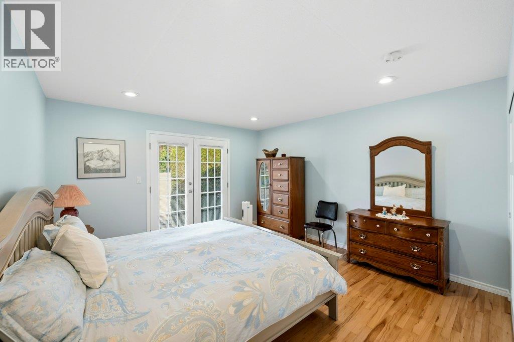 6756 Mountainview Drive - 21