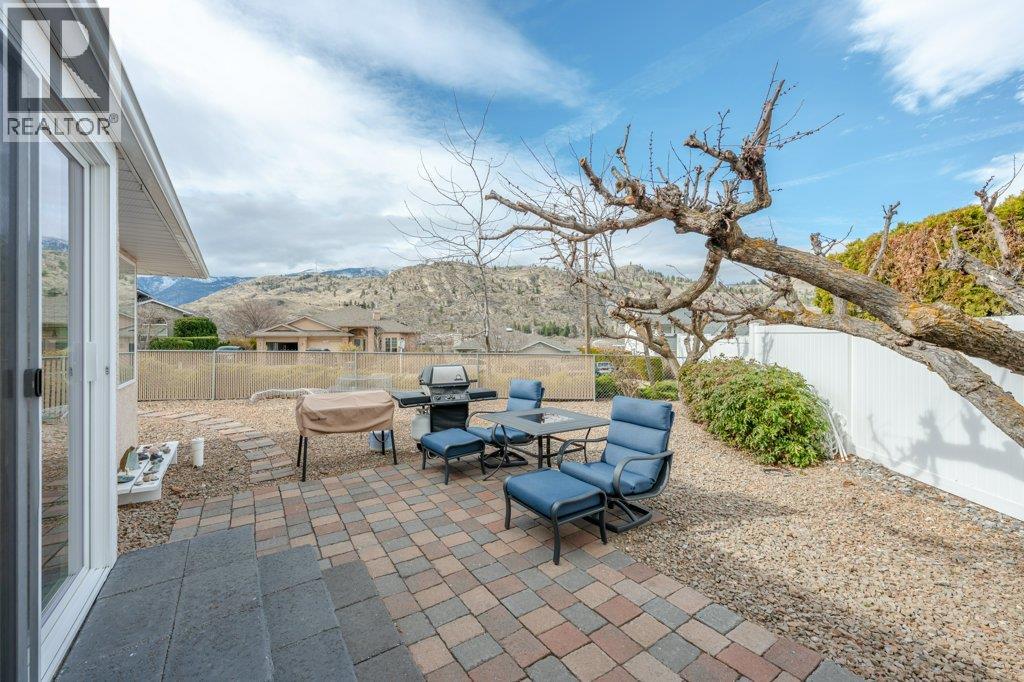 6756 Mountainview Drive, Oliver