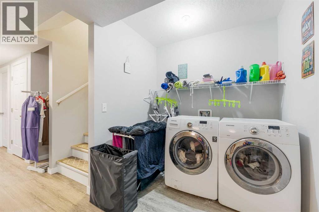 71 Sunset Road, Cochrane