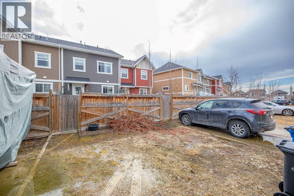 71 Sunset Road, Cochrane