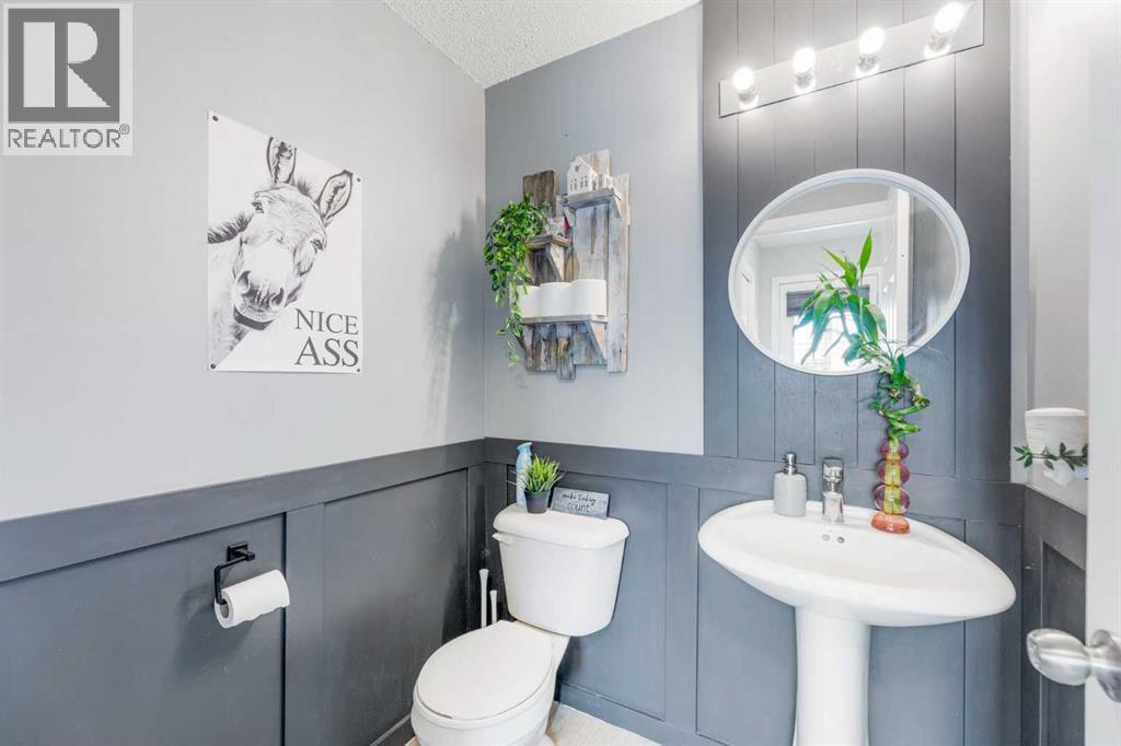 71 Sunset Road, Cochrane