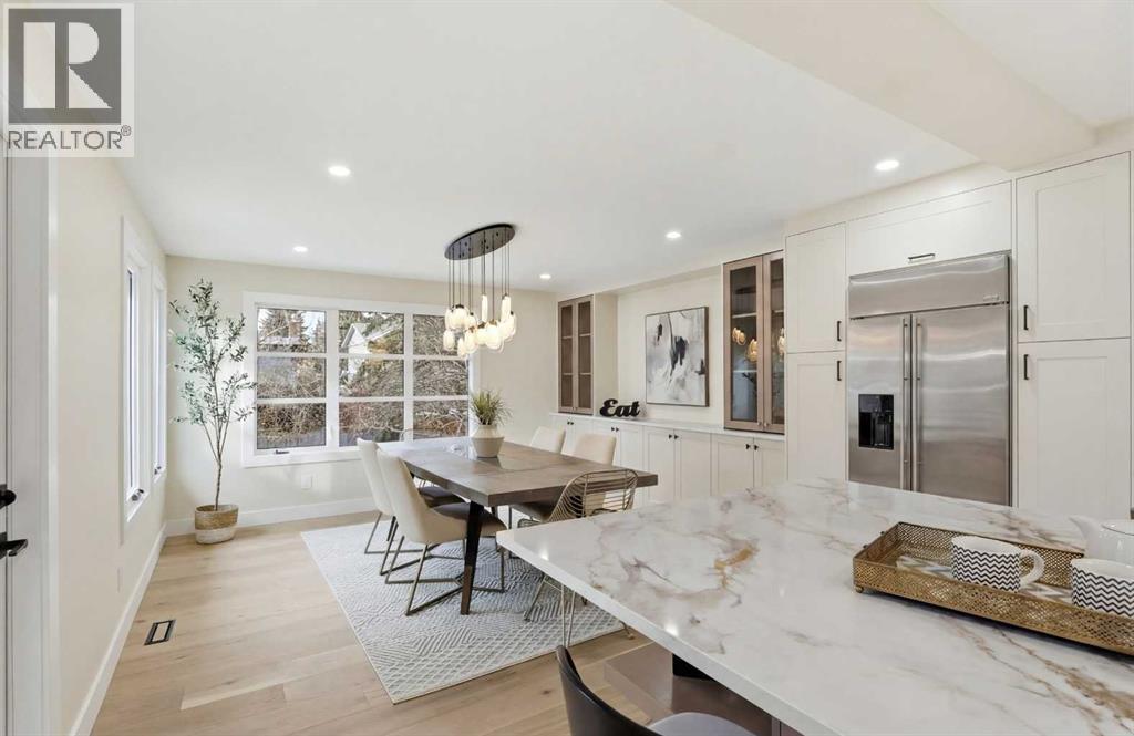 Single Family House Bi-level for Sale in  Varsity Estates Place NW Varsity Calgary 