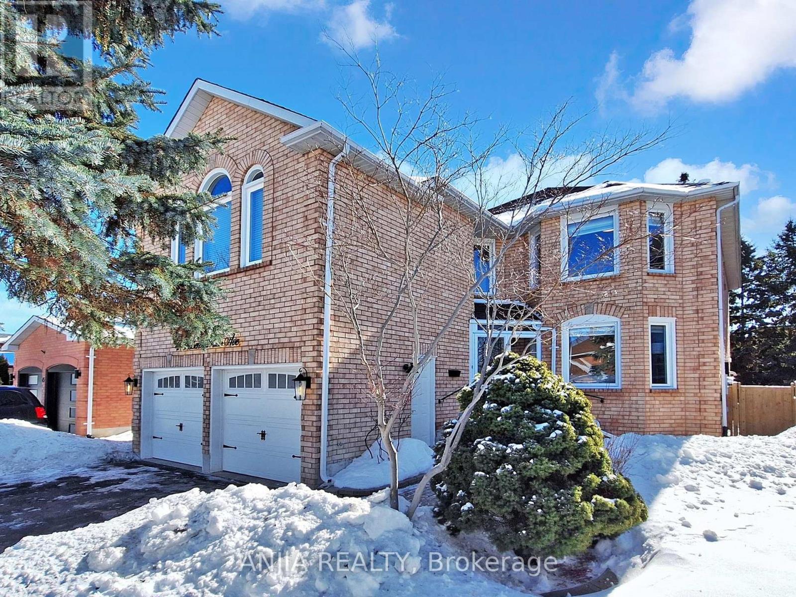 43 LENO MILLS AVENUE,Richmond Hill (Devonsleigh),,