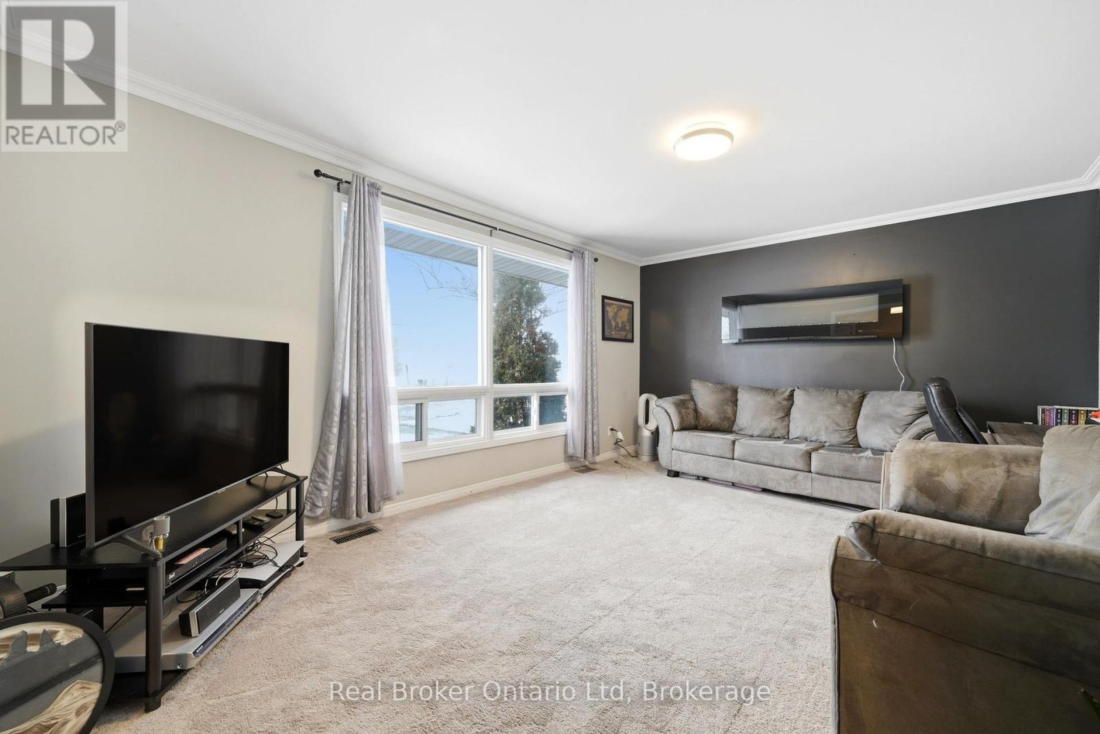 8271 93 HIGHWAY - 7