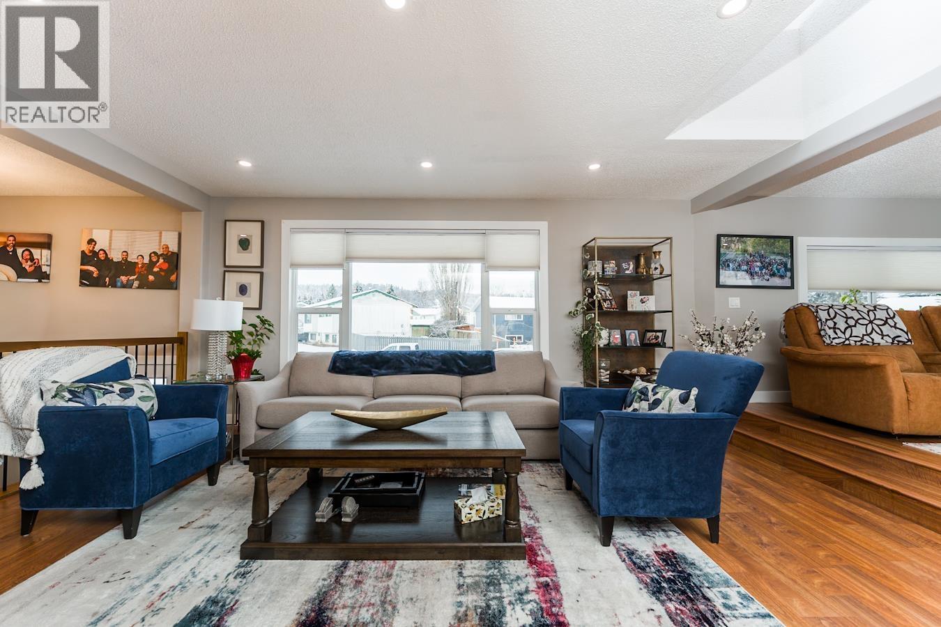 392 GREEN PLACE, Prince George