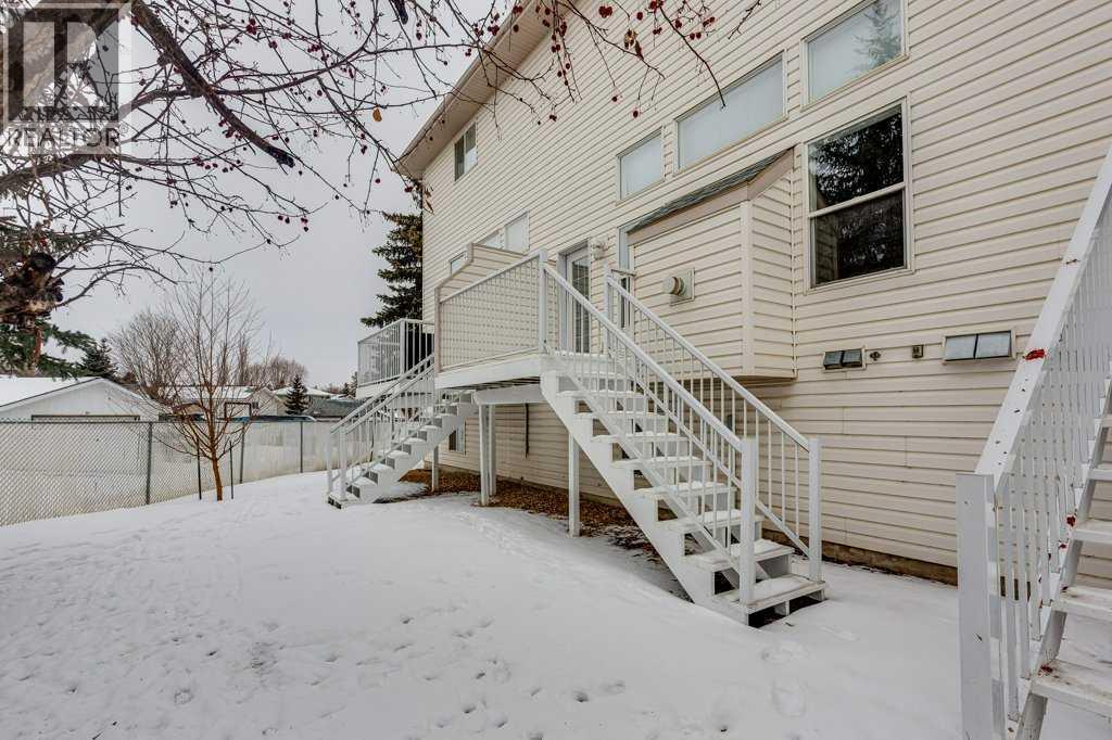 15 Kerry Wood Mews, Red Deer