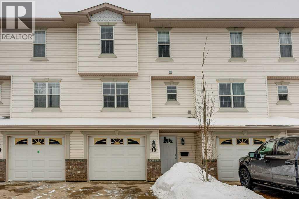 15 Kerry Wood Mews, Red Deer