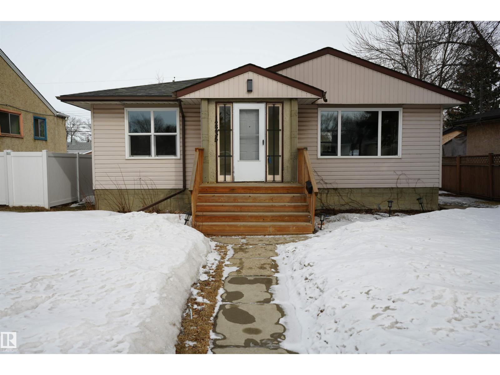 12235 ST ALBERT TR NW - 1
