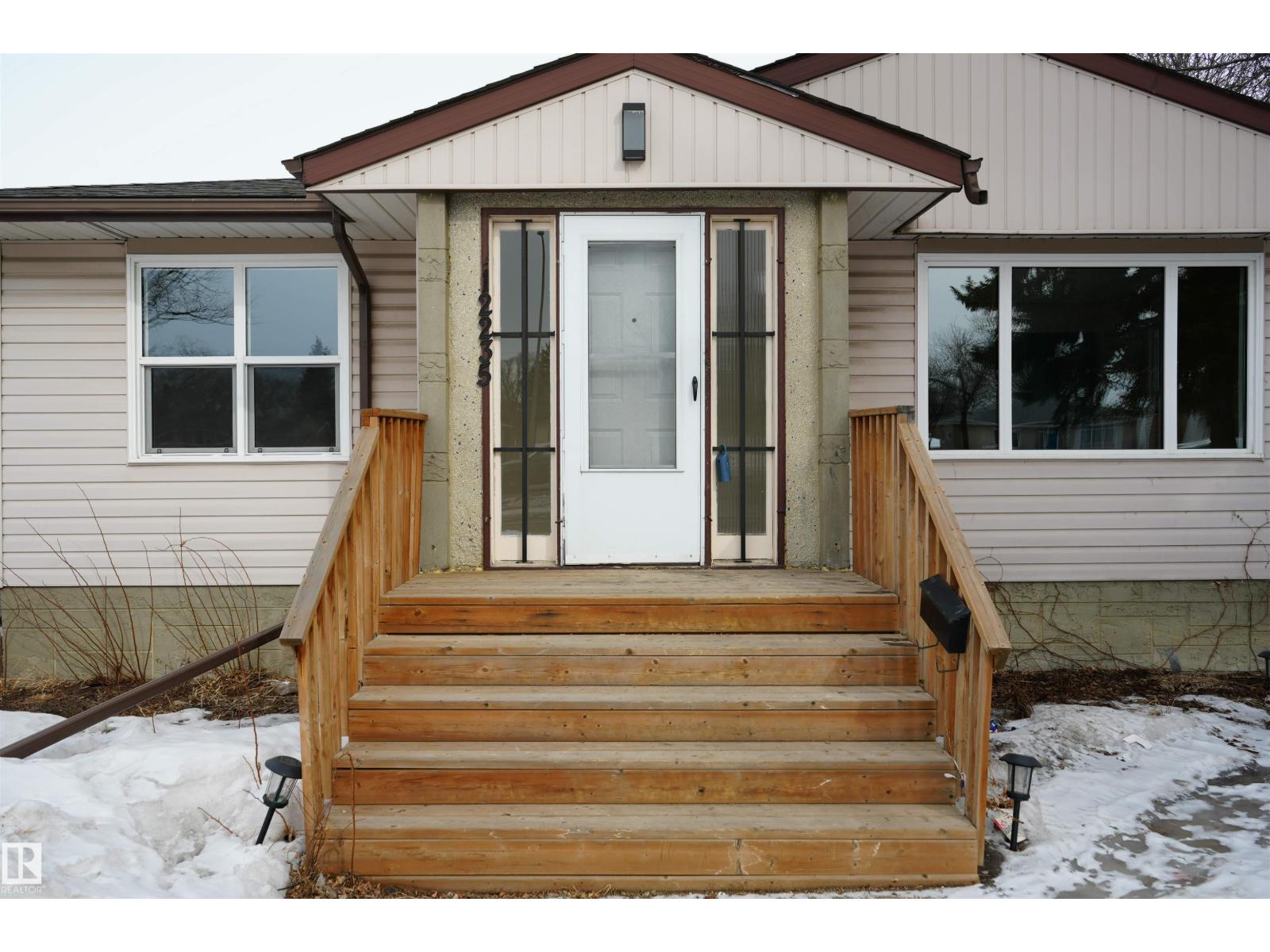12235 ST ALBERT TR NW - 2