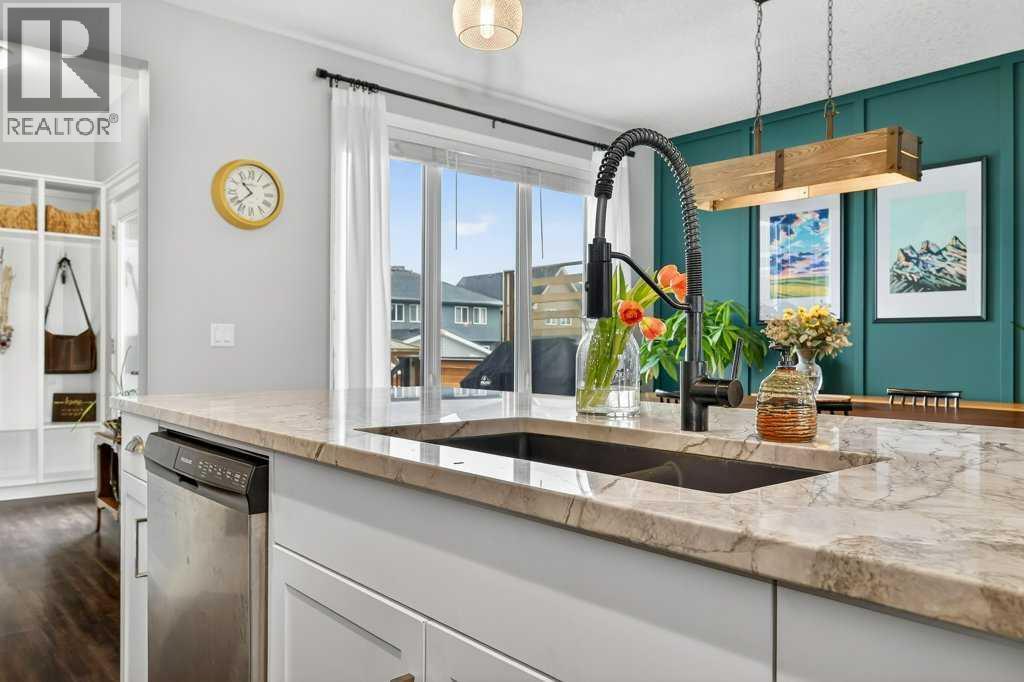 92 Fireside Crescent, Cochrane