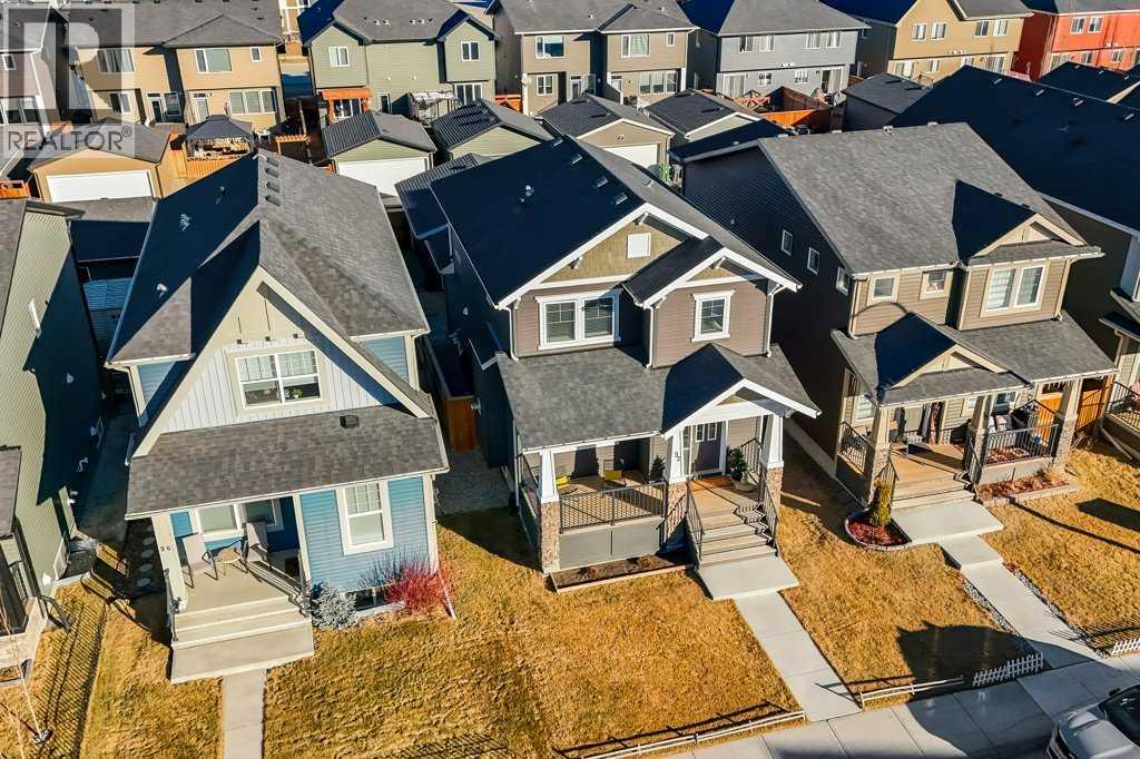 92 Fireside Crescent, Cochrane