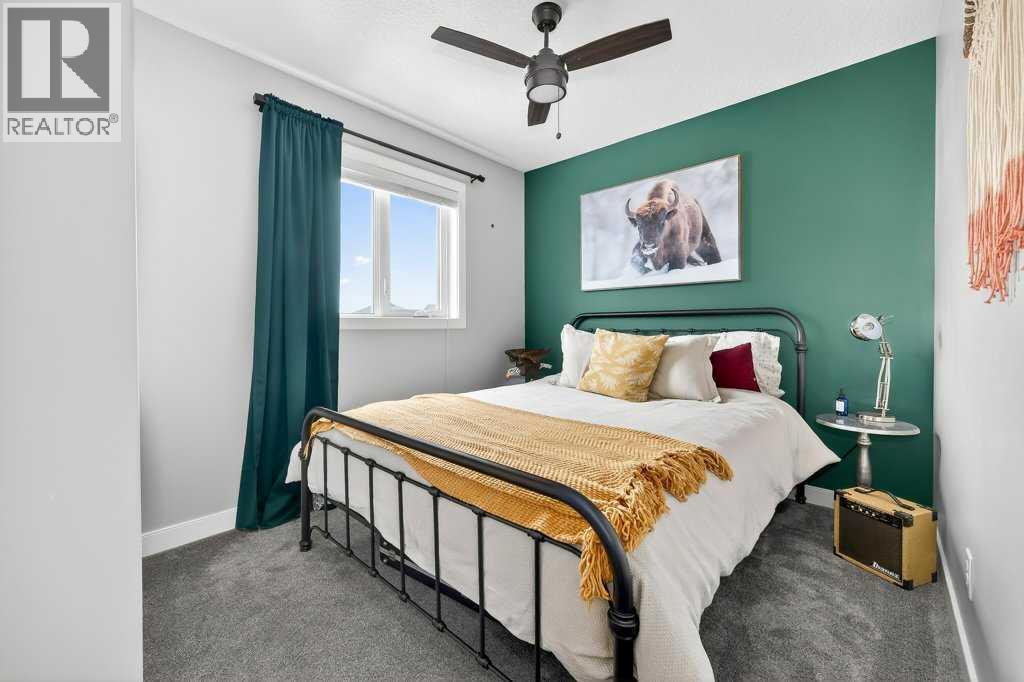 92 Fireside Crescent, Cochrane