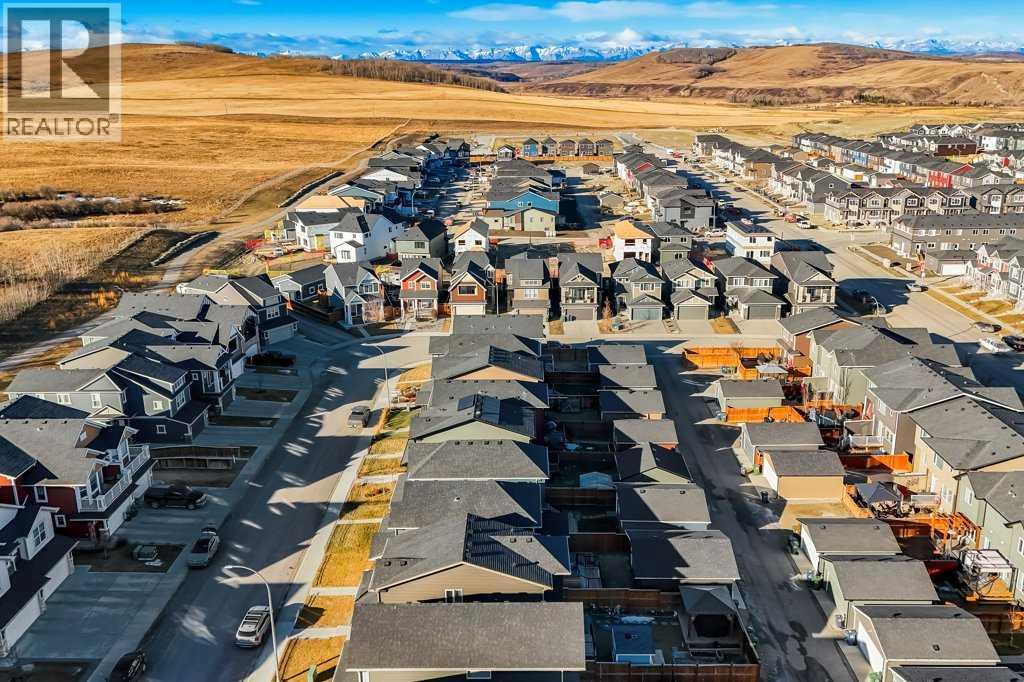 92 Fireside Crescent, Cochrane