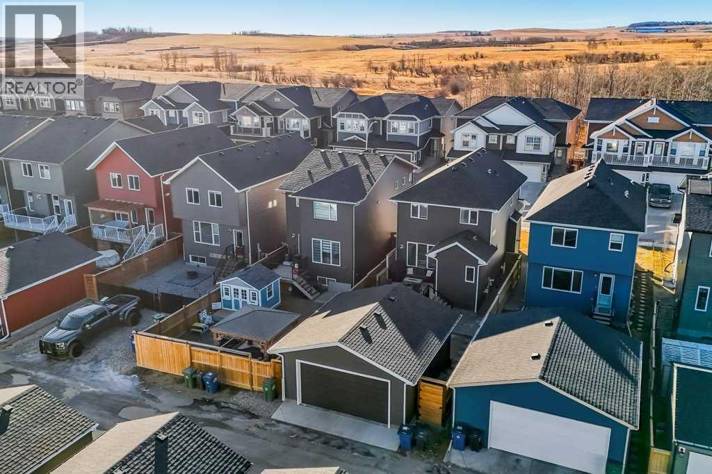 92 Fireside Crescent, Cochrane