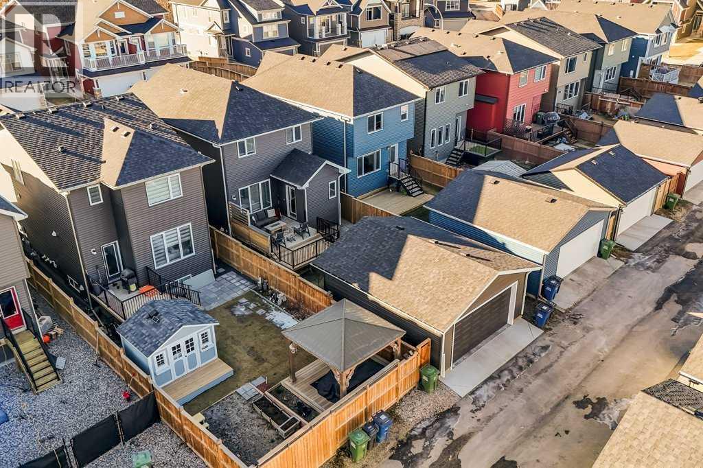 92 Fireside Crescent, Cochrane