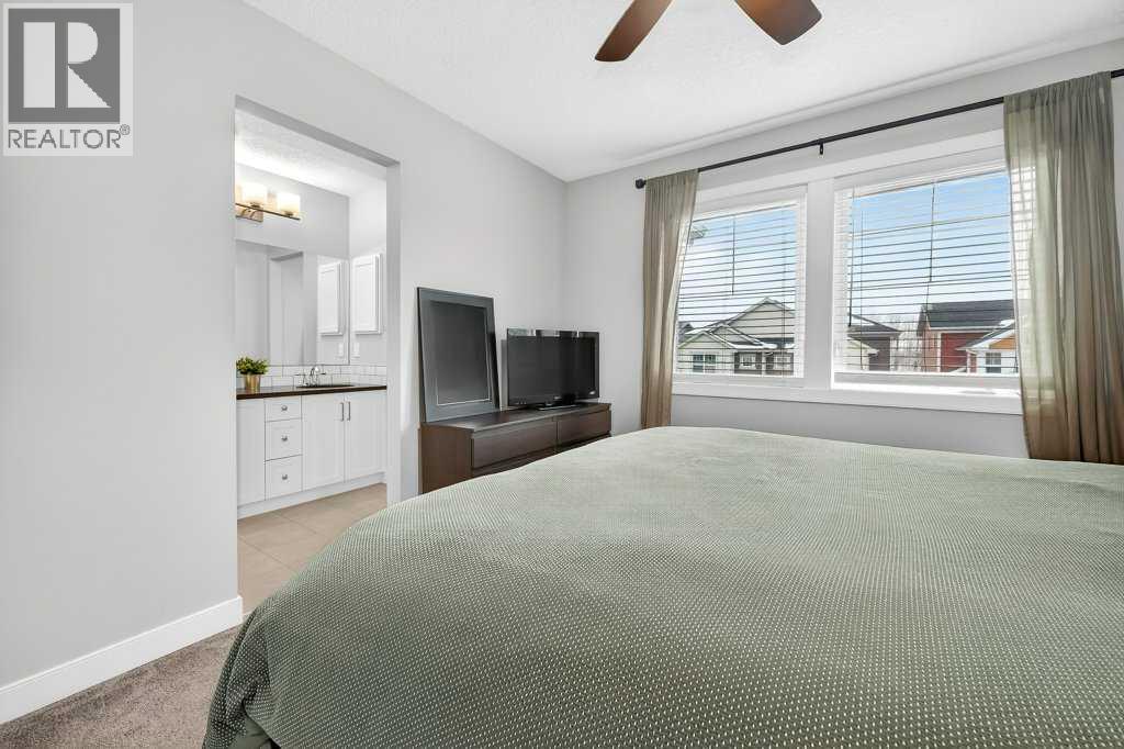 92 Fireside Crescent, Cochrane