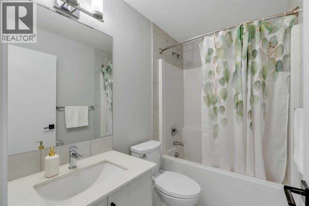 Single Family House for Sale in  Carringsby Avenue NW Carrington Calgary 