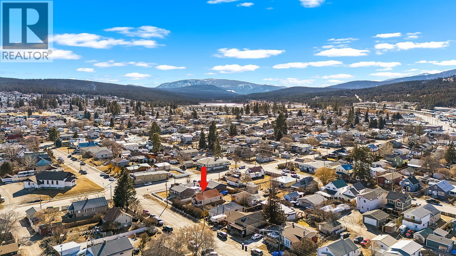 231 6th Ave S, Cranbrook