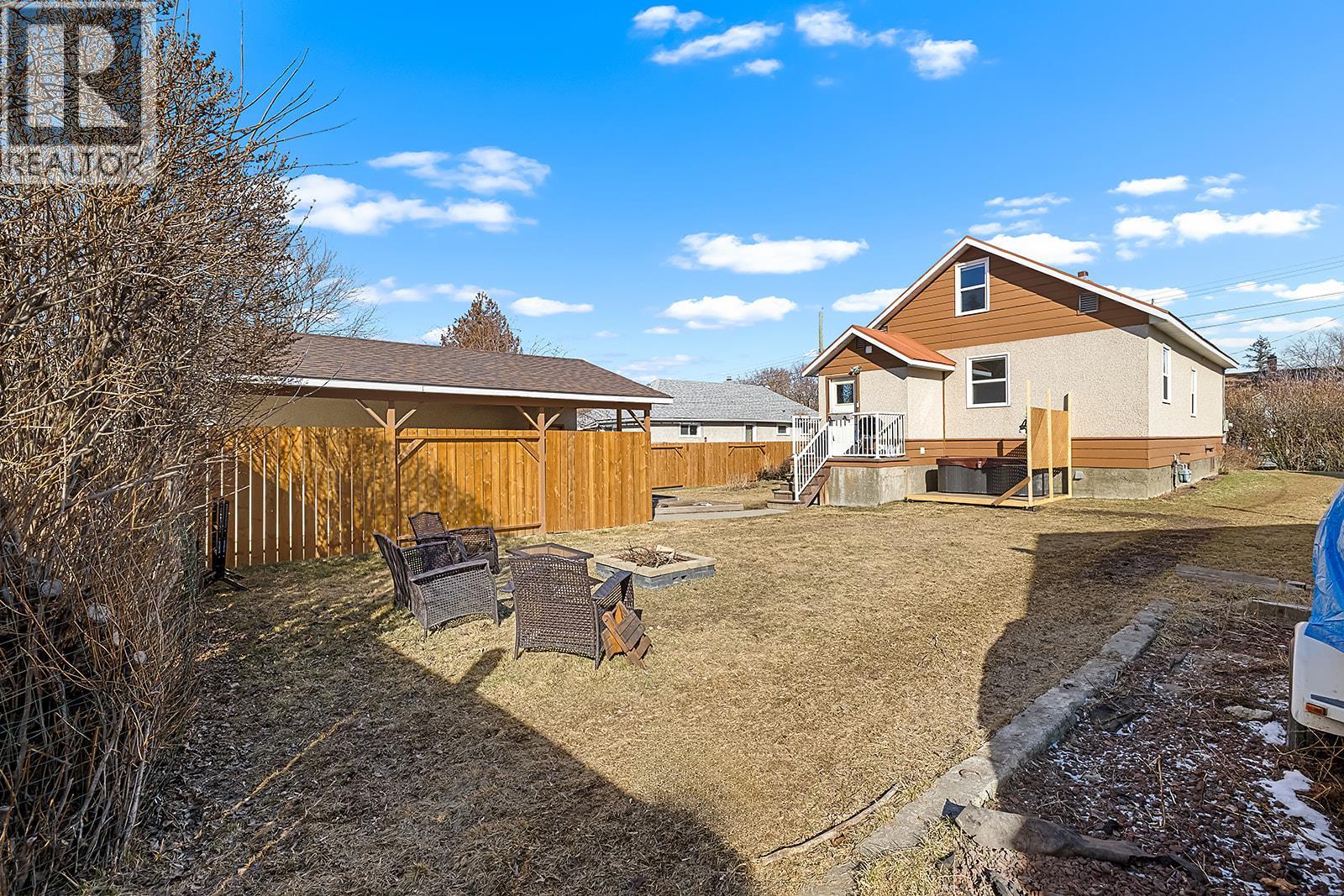 231 6th Ave S, Cranbrook