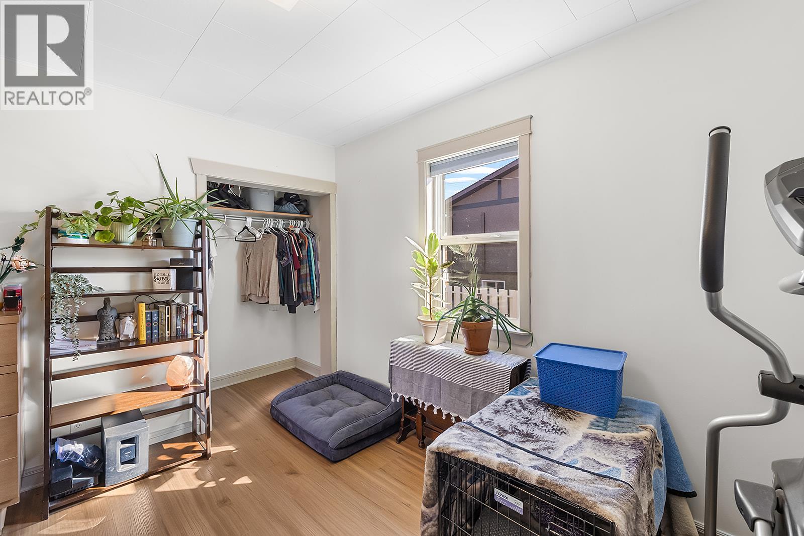 231 6th Ave S, Cranbrook