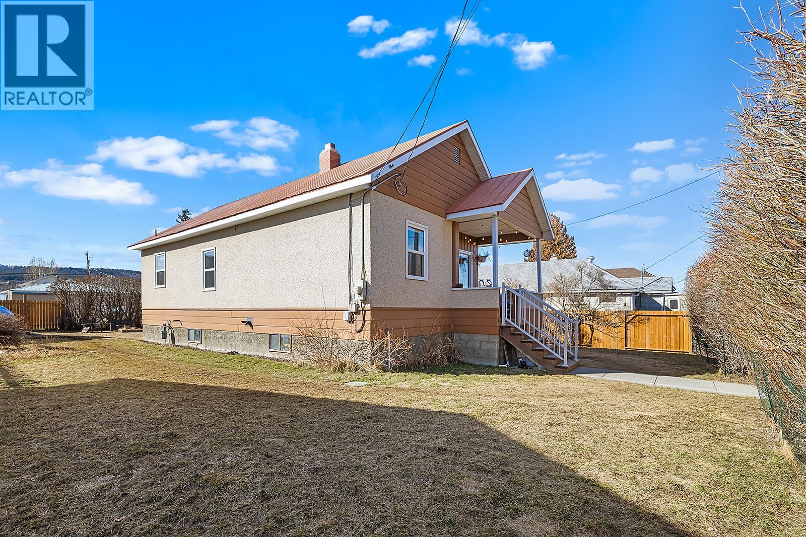 231 6th Ave S, Cranbrook