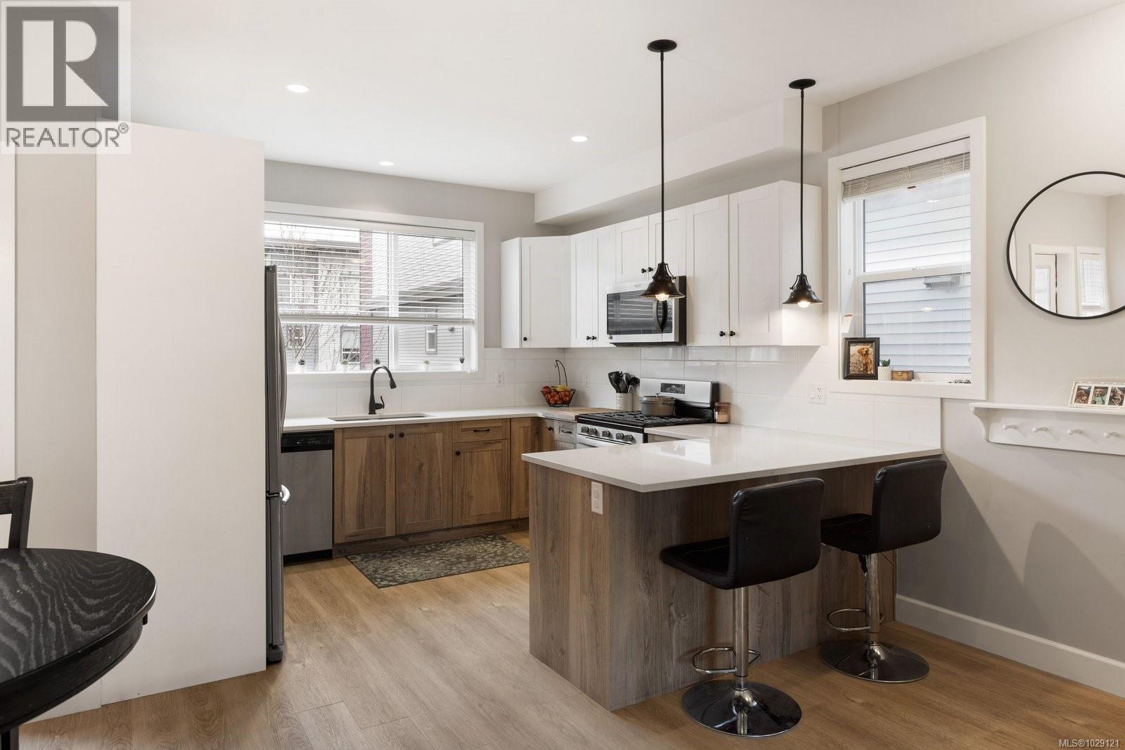 504 3351 Luxton Road, Langford