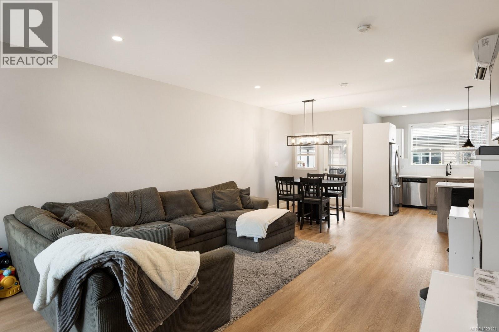 504 3351 Luxton Road, Langford