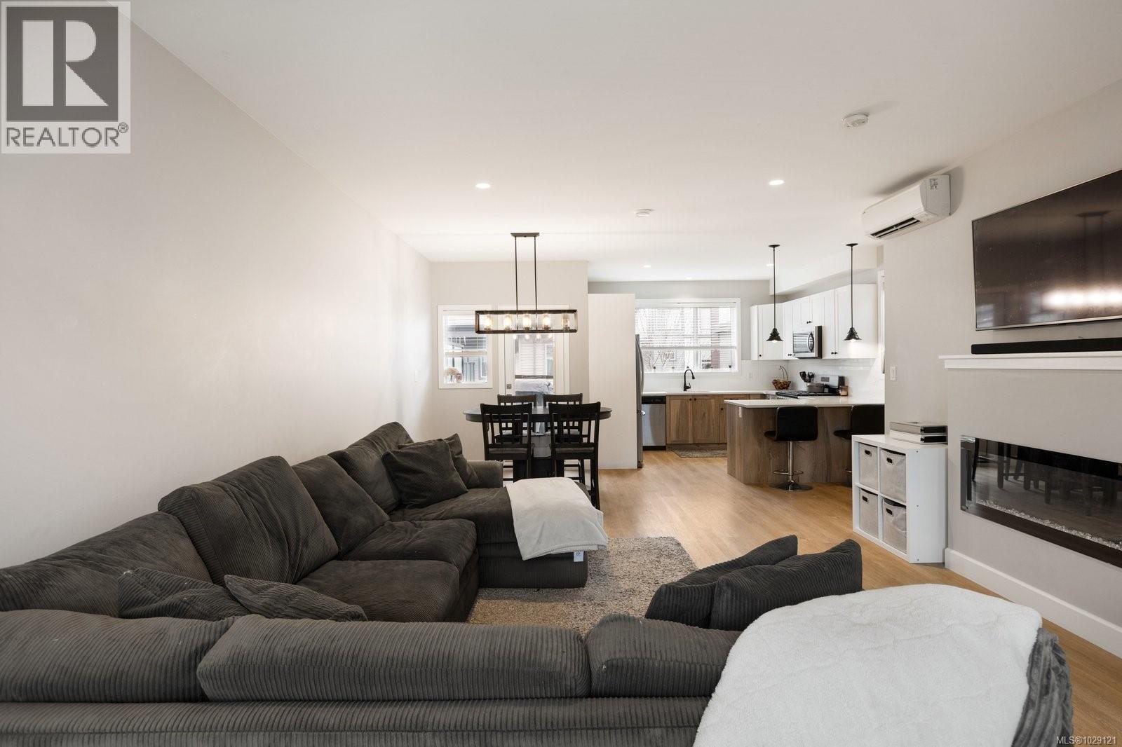 504 3351 Luxton Road, Langford