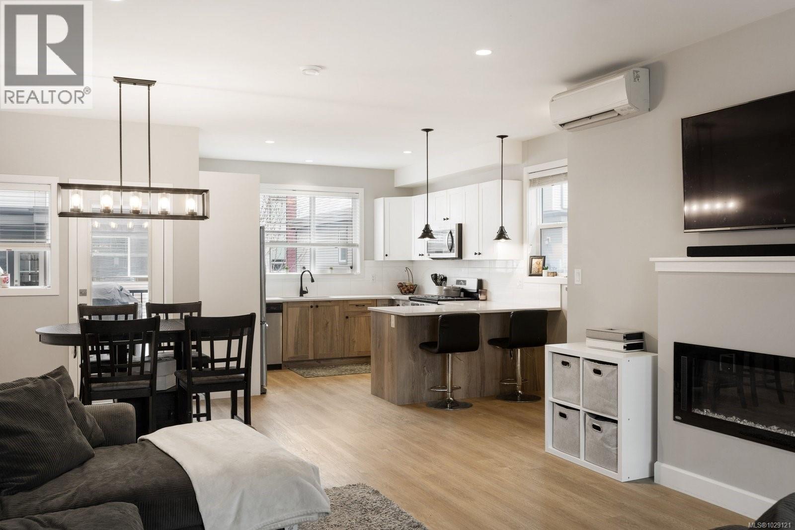 504 3351 Luxton Road, Langford