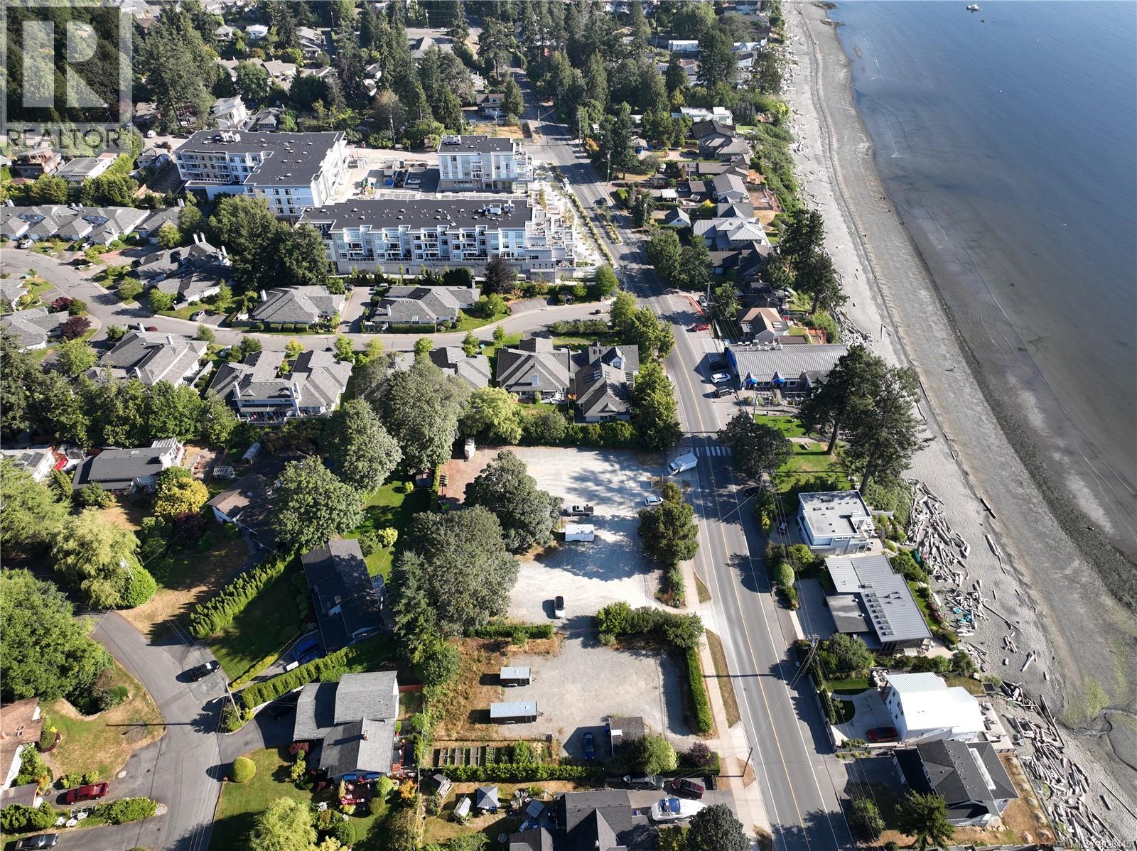 5090 CORDOVA BAY RD - 4